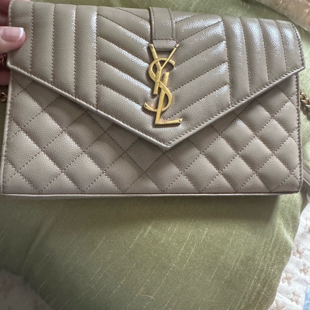 Yves Saint Laurent Quilted Taupe Crossbody Bag - Picture 4 of 8